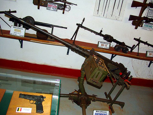 Maschinengewehr