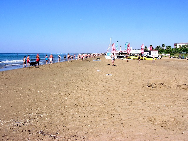 Strand Paloma Beach Resort