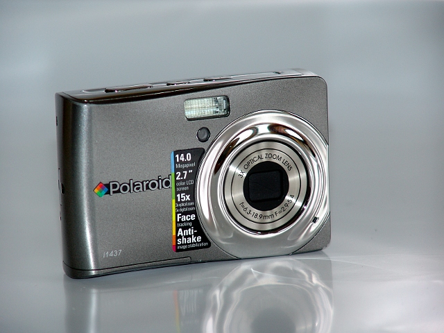 Polaroid I1437